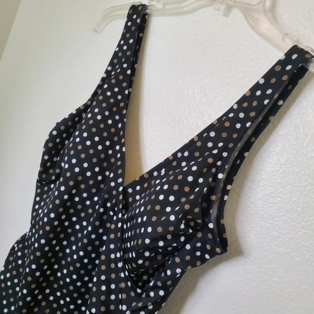 Miraclesuit Women's Black Polka Dot V Neck & Side‎ Ruched One Piece Swimsuit